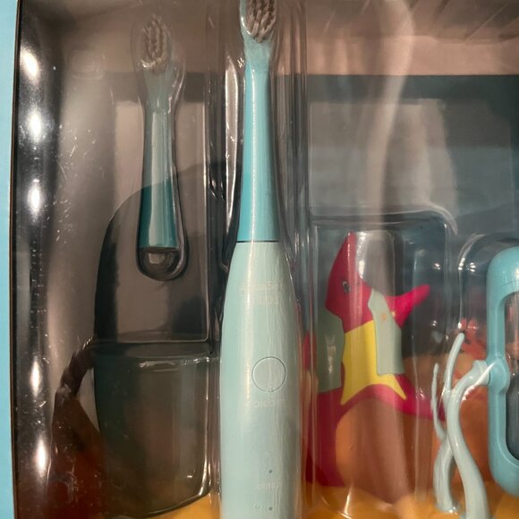 Electric Toothbrush for kids with Starfish Base (AzquaSonic) (NEW) (h/x) - Picture 7 of 16